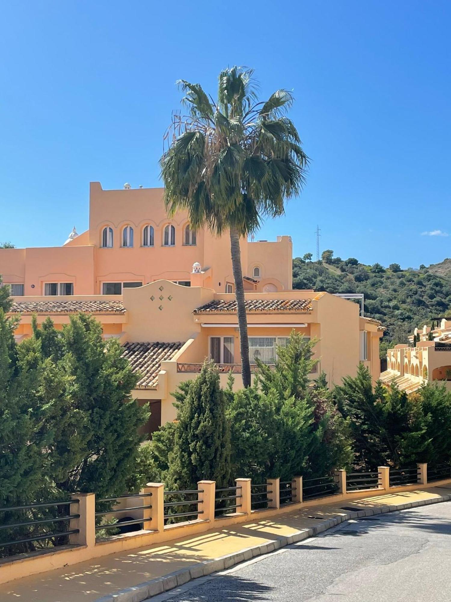 Santa Maria Village, Elviria, Марбелья Екстер'єр фото